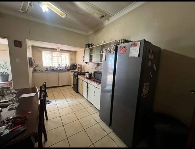 3 BEDROOM HOUSE FOR SALE IN VILLIERIA